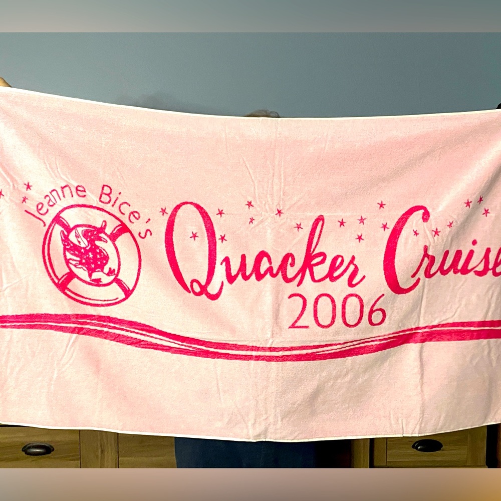 Jeanne Bice’s Quacker Cruise 2006 Sir Christopher Hatton Oversized Beach Towel